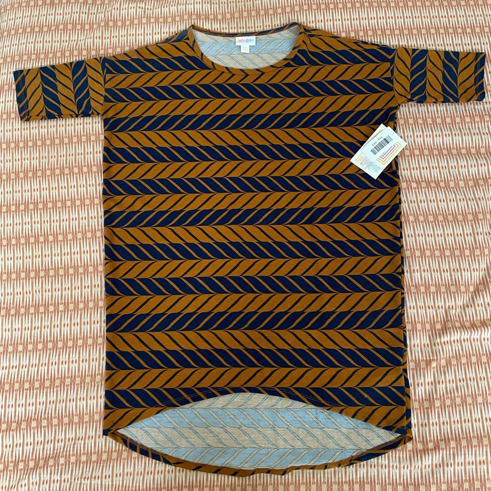 NWT: Lularoe Irma Tunic Shirt XXS